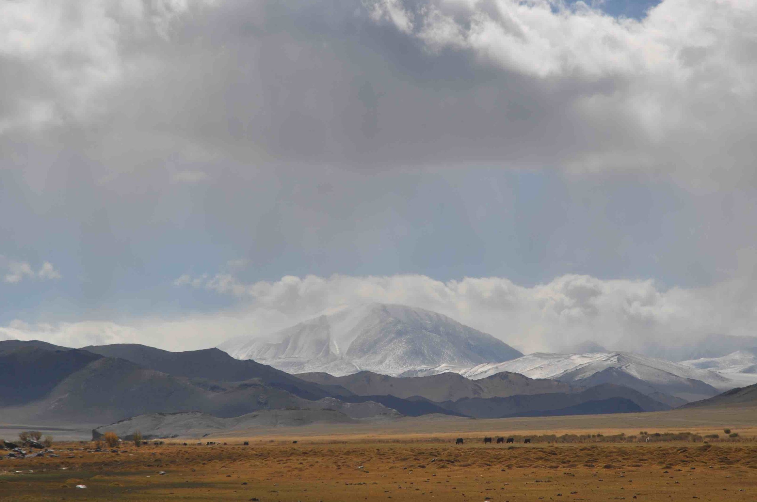 Tavan Bogd - heiliger Berg im mongolischen Altai einer der Naturschätze der Mongolei