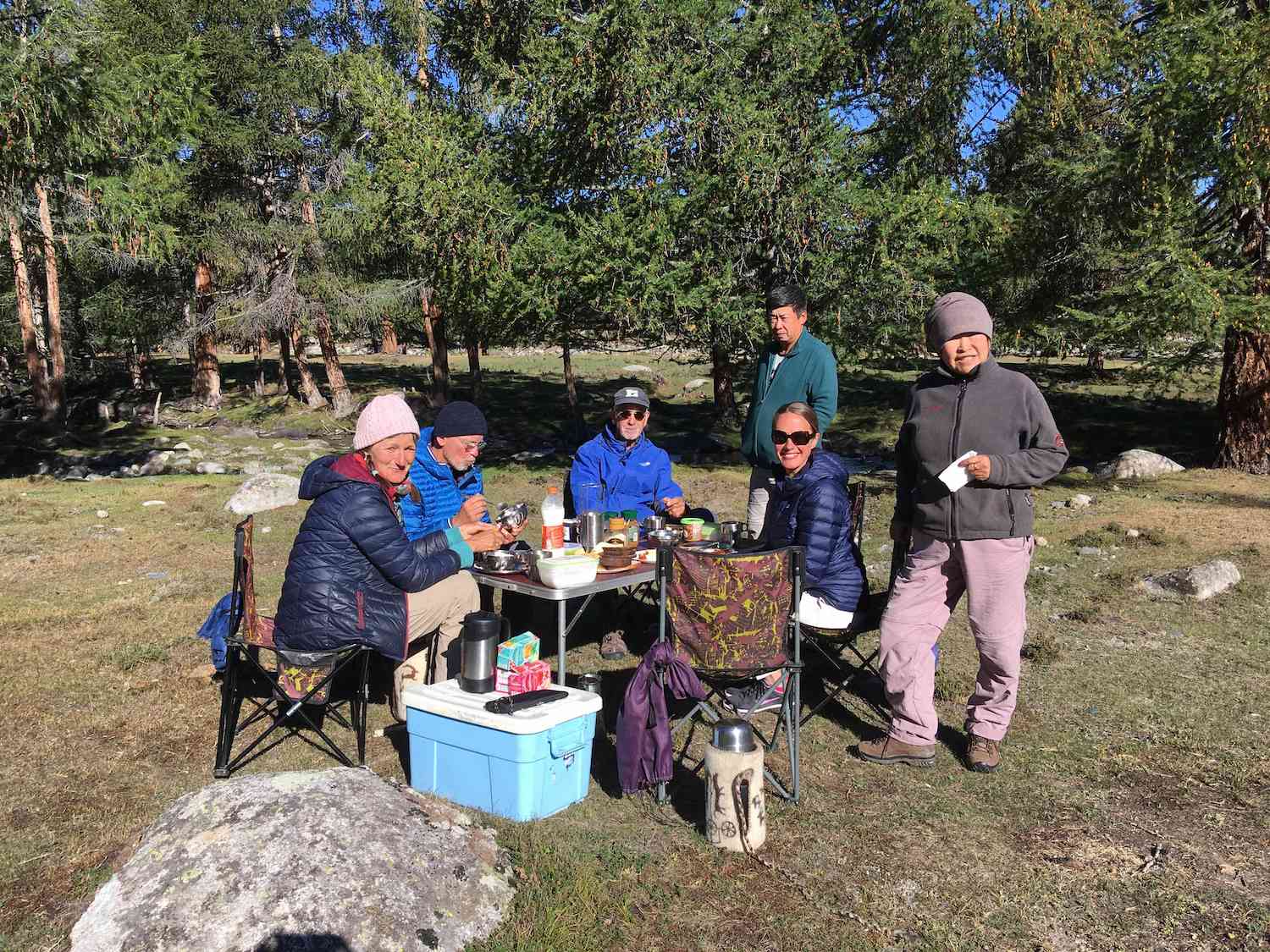 Frühstück im Altai Mongolei Reise mit Orgi