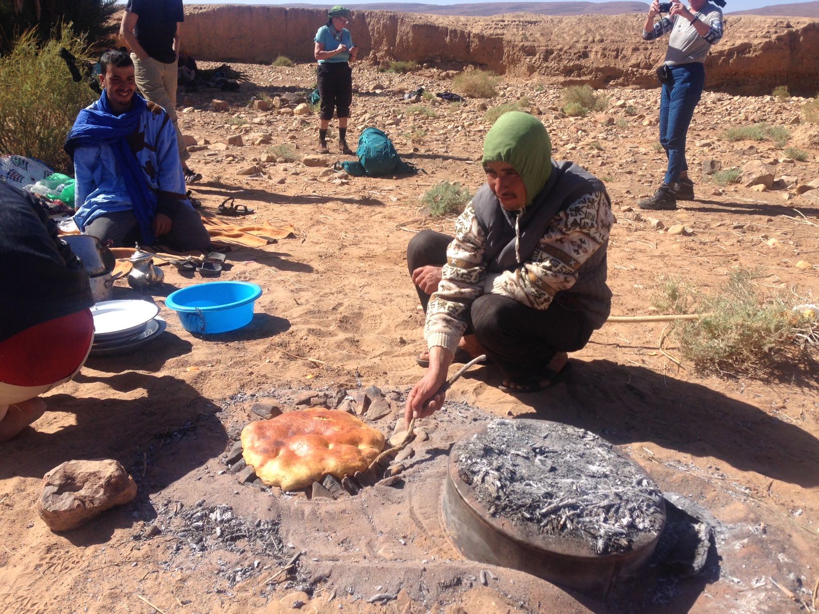 Fladenbrot auf Berber Art Sahara Trekking